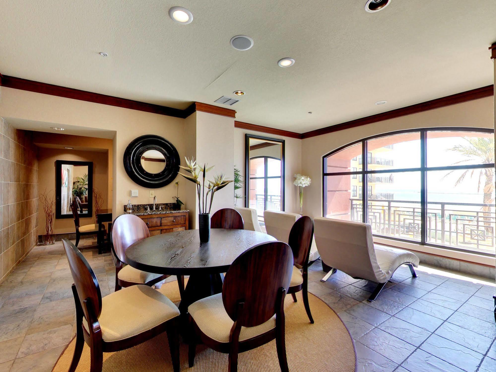 Emerald Grande Condominiums At Harborwalk Village Destin Exterior photo